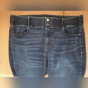 Apt 9 Women's Dark Indigo Jeans Size 16 Straight Leg Like New